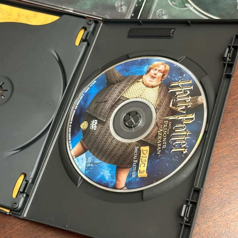 Harry Potter Movies Complete DVD Set - Picture 7 of 9